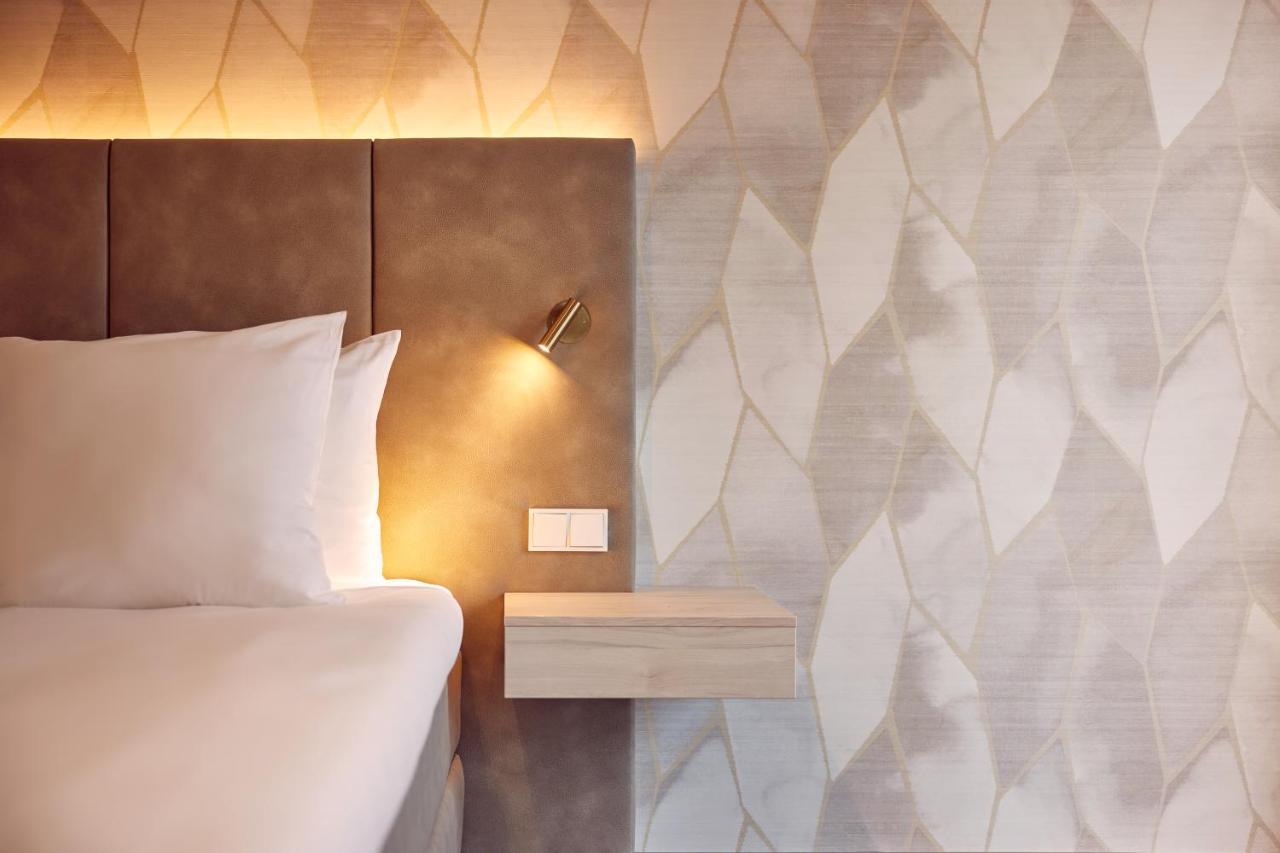 Hotel Der Valk 4*